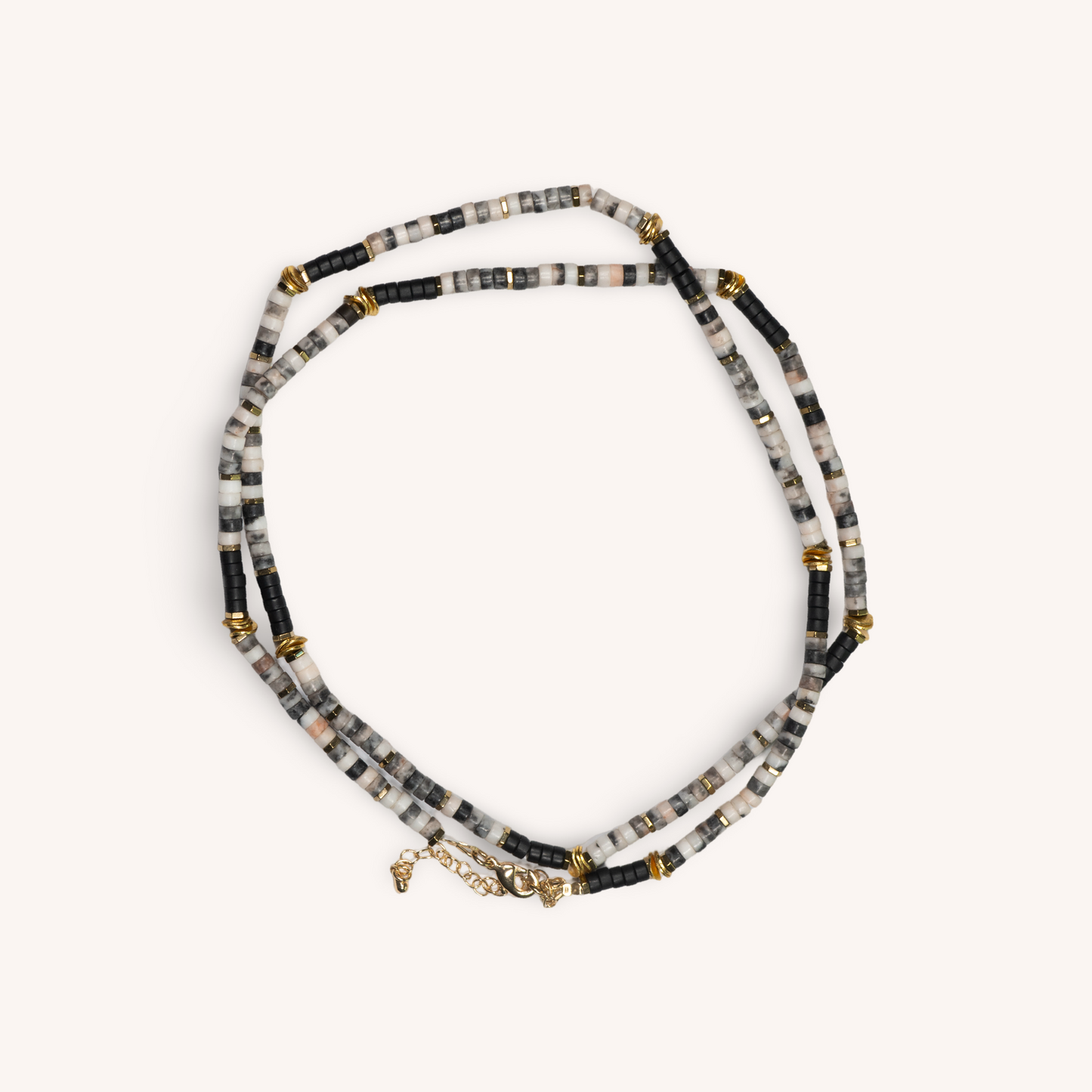 DAPHNE white and grey howlite stones long necklace