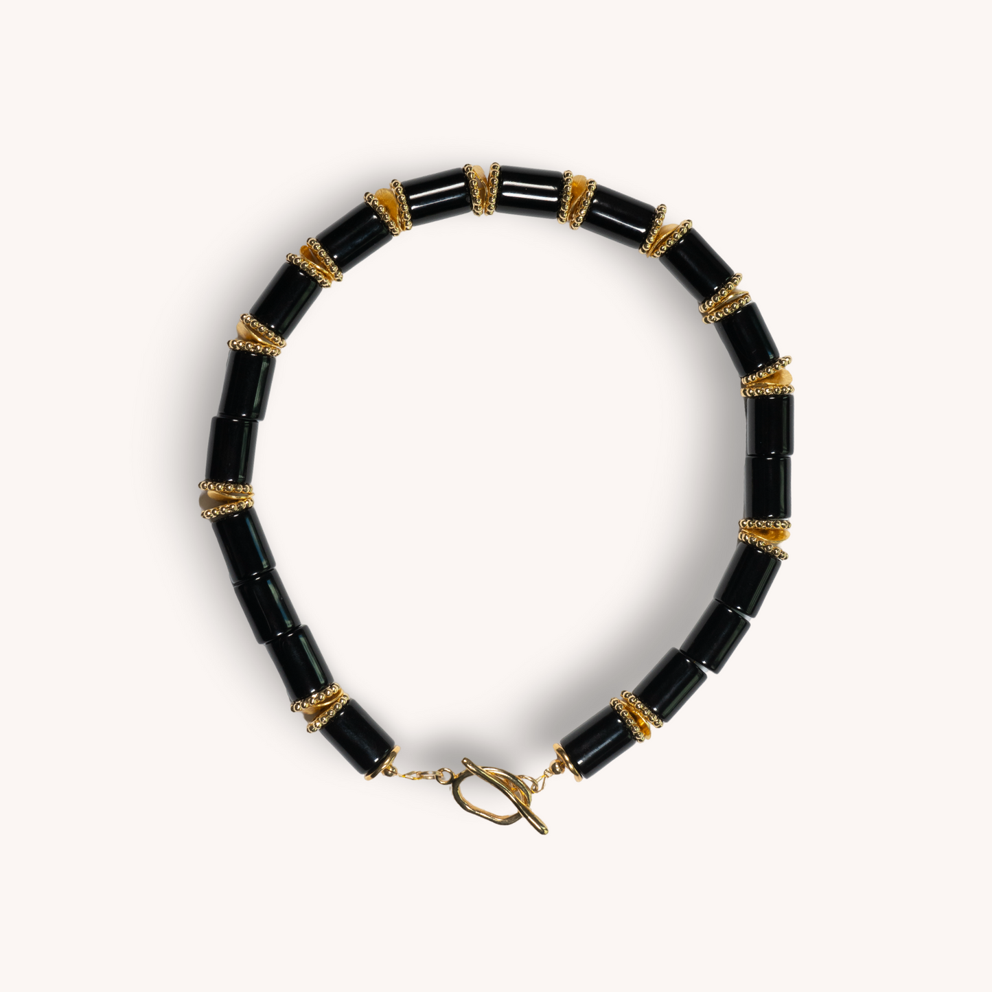 SARAH onyx stones and gold-plated necklace
