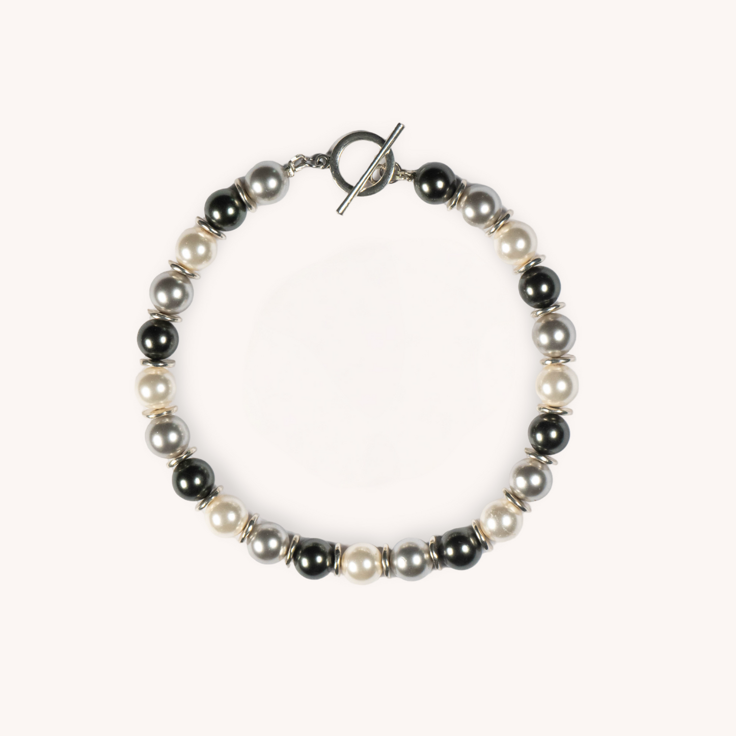 SELENA grey and white big pearls necklace