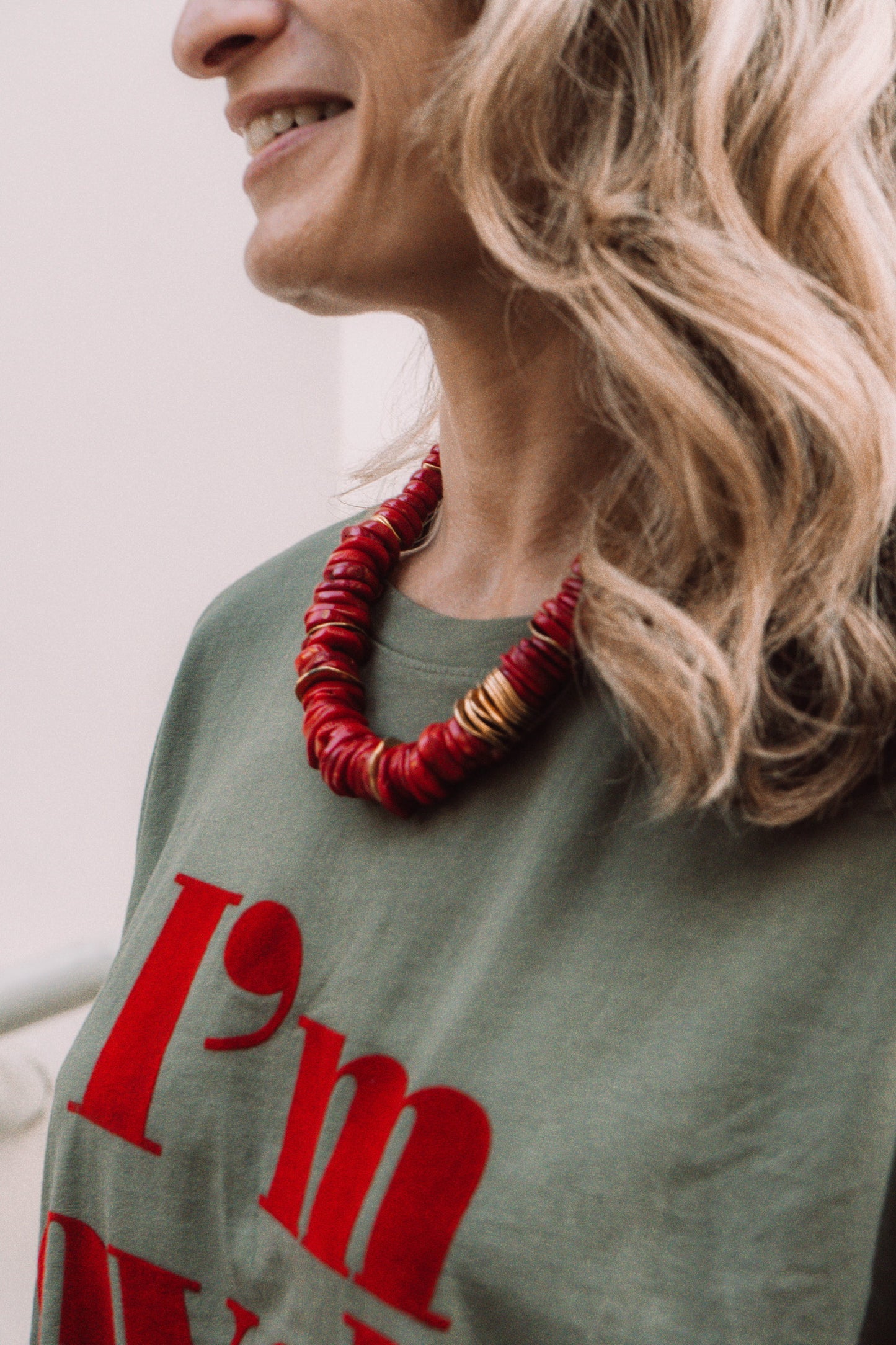 CARMEN coral stones and gold plated necklace