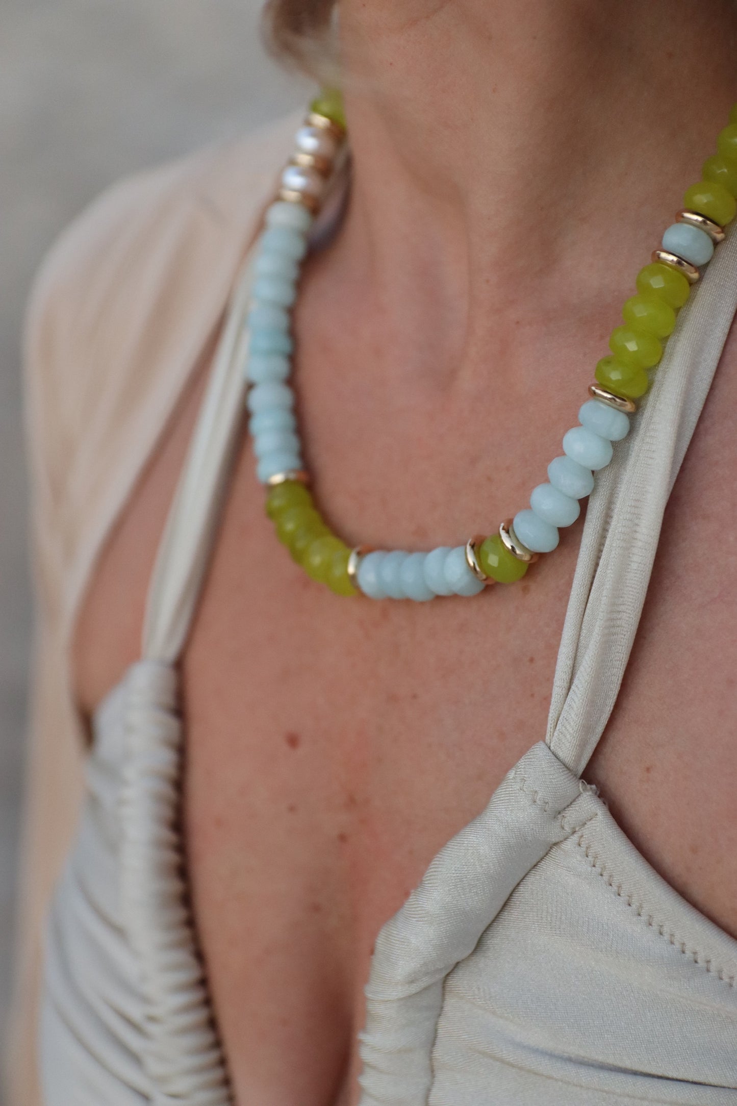BLUE SUMMER JADE BEADS NECKLACE
