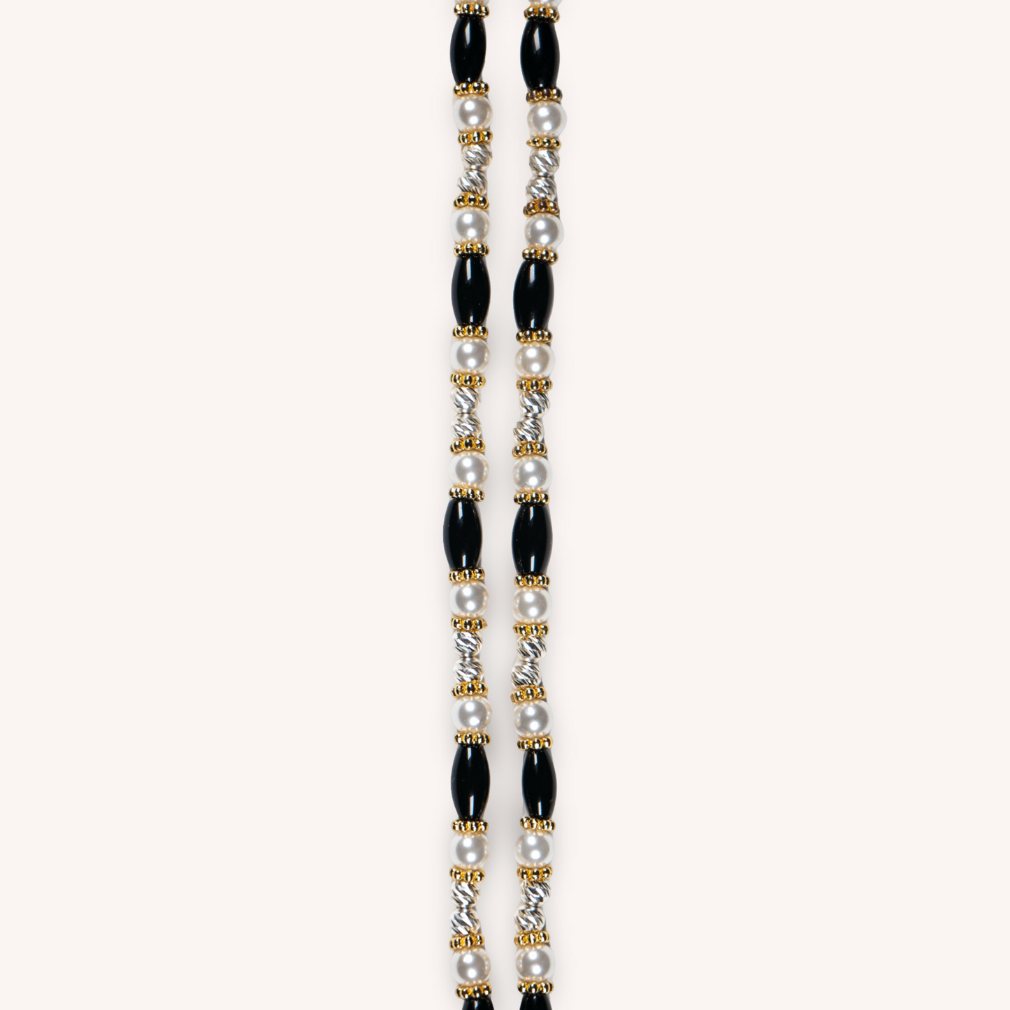 Milo pearls and onyx beads necklace